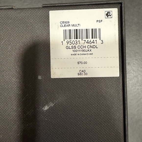 Coach Luxurious Gold and Cream Candle - Picture 5 of 5